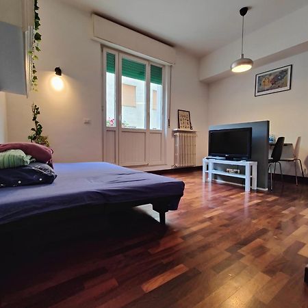 Appartamento Vicino Al Porto, Con Parcheggio リヴォルノ エクステリア 写真