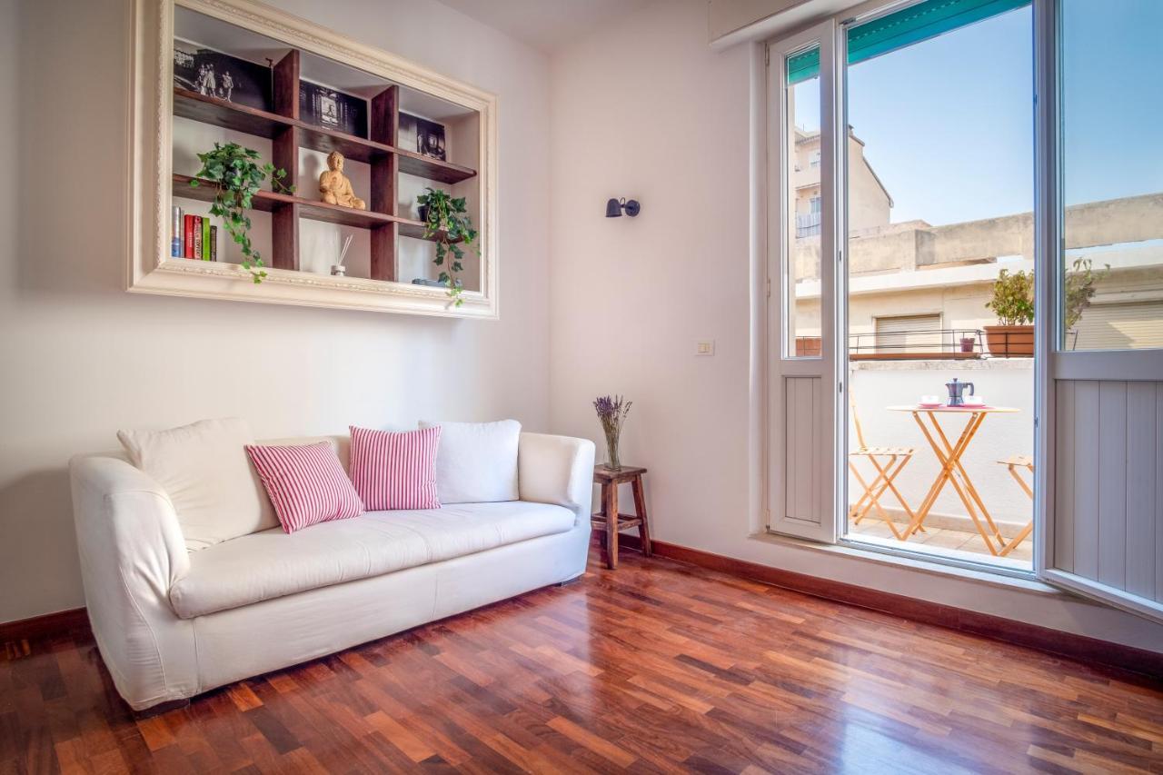 Appartamento Vicino Al Porto, Con Parcheggio リヴォルノ エクステリア 写真